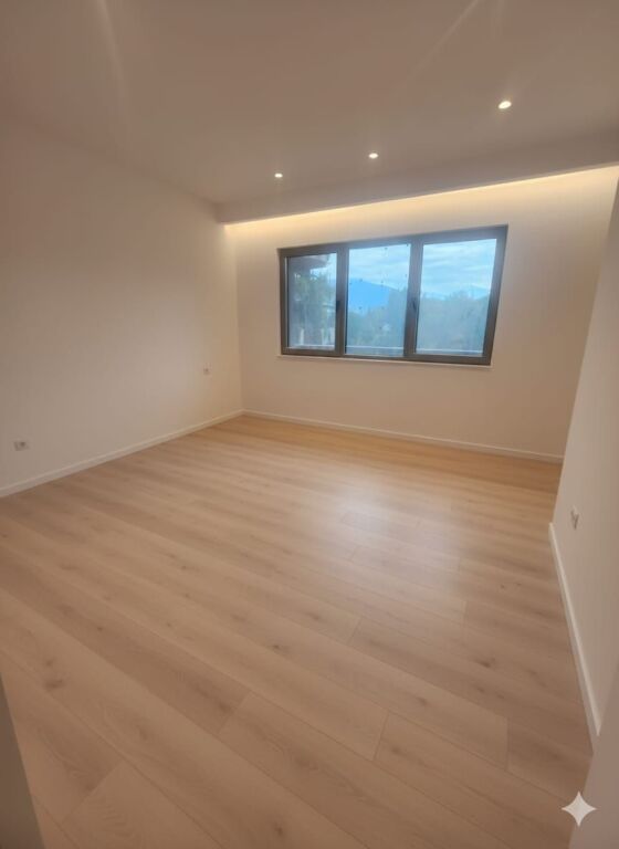 OFFICE SPACE FOR RENT NEAR AIR ALBANIA 179 M2