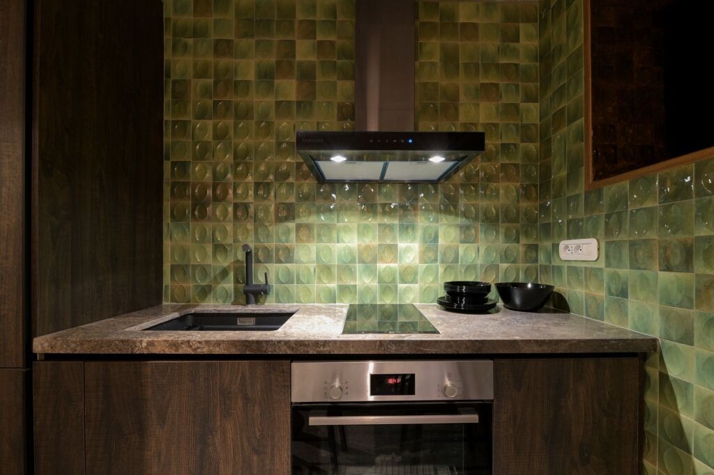 Apartament 1+1 plus parking me qera tek Tirana Garden Building