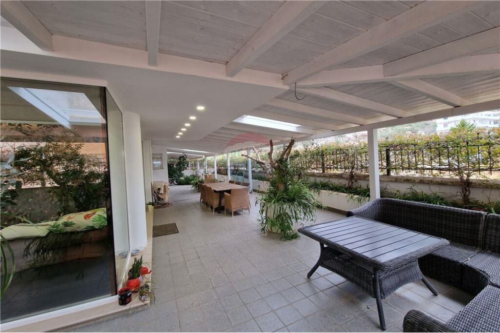 🏡✨ Appartamento di Lusso in Vendita – Lungo Mare, Vlora ✨🌊