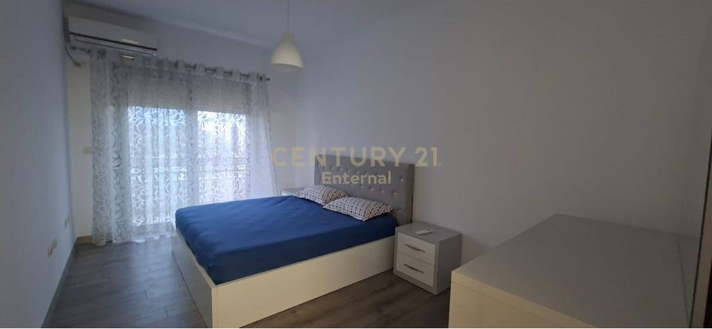 JEPET APARTAMENT 3+1+2 ME QERA TEK LIQENI I THATE