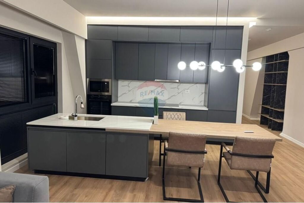 Apartament - Për Shitje - Rruga e Kavajës, Tiranë(ID: 530471003-432)
