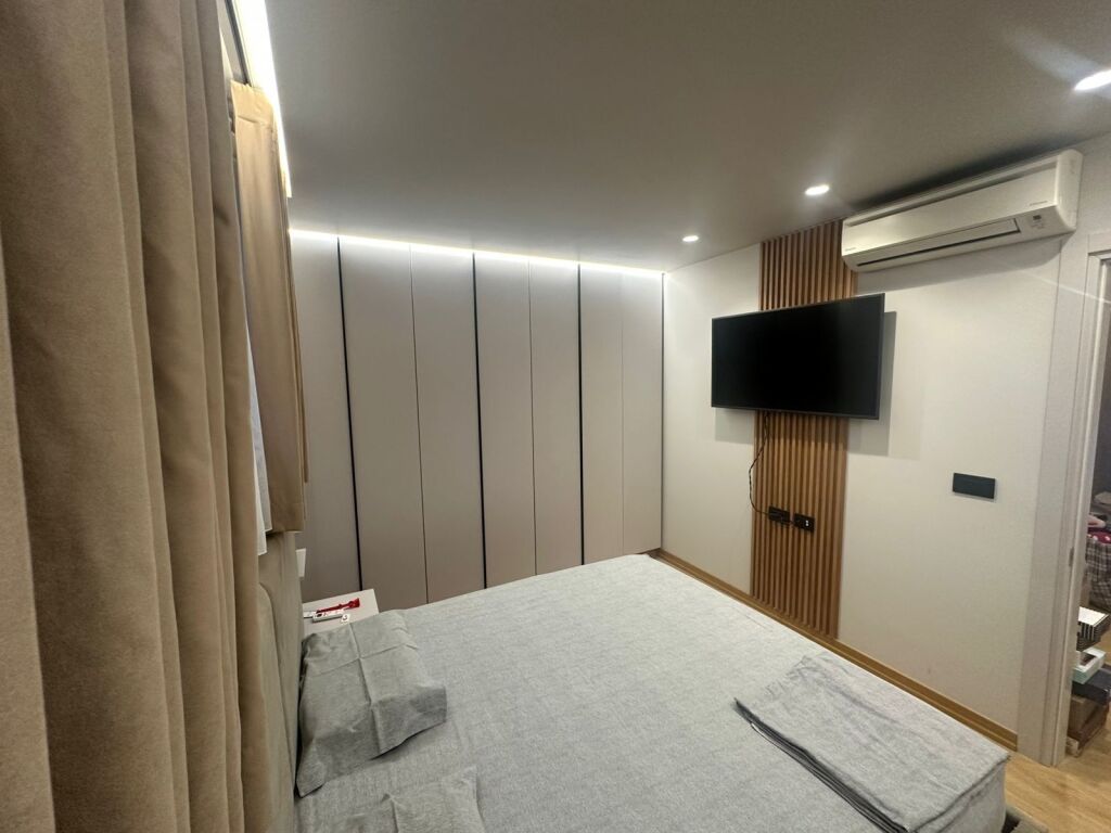 1+1,furnished near Dinamo stadium,700 euros,also available for Airbnb