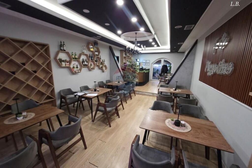 ATTIVITÀ PIZZERIA-RESTAURANT IN VENDITA