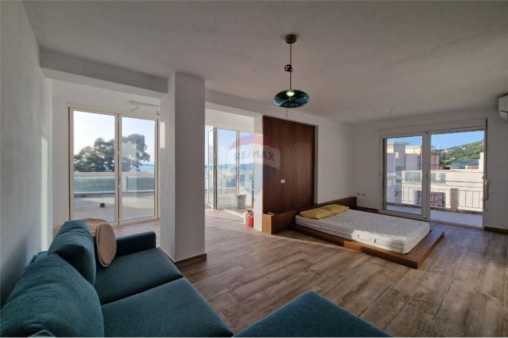 🏖️ Penthouse – Për Shitje | Lungo Mare, Vlorë