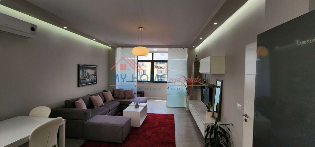 Apartment 1+1 for rent at Myslym Shyri Tirana