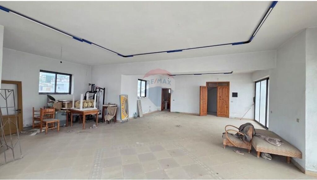 🏡 Villa – In Vendita – Via Ali Demi, Vlora