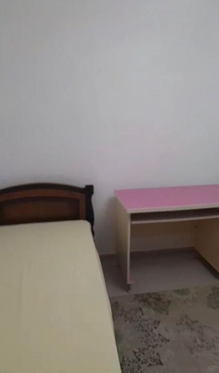 Casa privata 2+1 in affitto nella zona di Lapraka, in via Imzot Mark Sopi