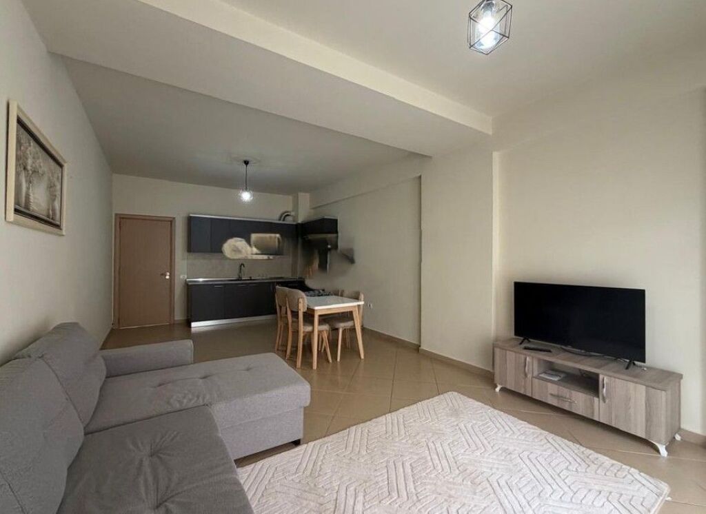 GOLDEN PARK, APARTAMENT 2+1 PER QIRA, TEK PALLATI ME SHIGJETA