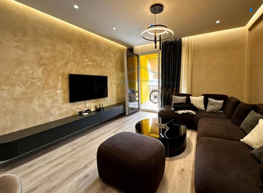 FOR SALE APARTMENT 2+1+PARKING SPACE, GRAND GALLERY, YZBERISHT