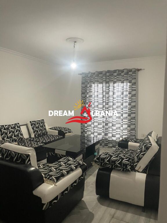 Apartamente 2+1 me qera ne zonen Laprakes afer Hotel Relax ne Tirane (ID 42215488 )