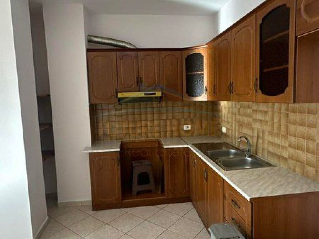Affitto, Appartamento 2+1, Misto Mame