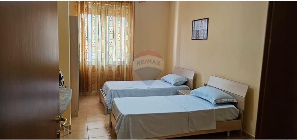 APPARTAMENTO 2+1+2 IN AFFITTO- VIA SALES