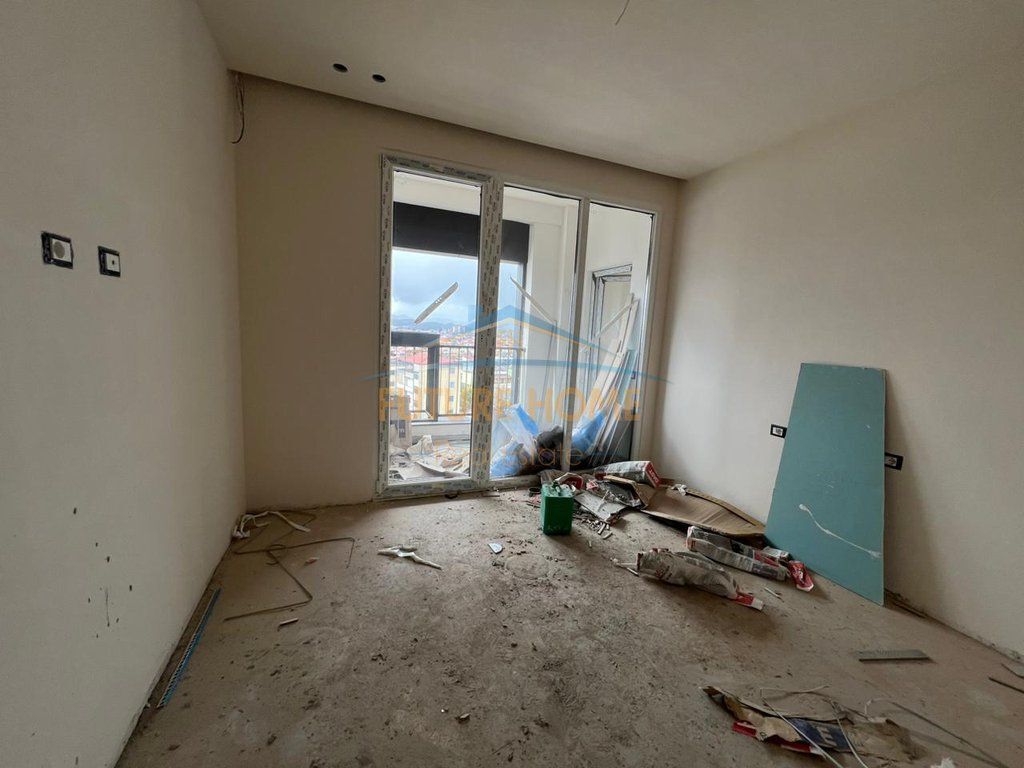Appartamento 2+1+2 in vendita, Via Jordan Misja, Tirana