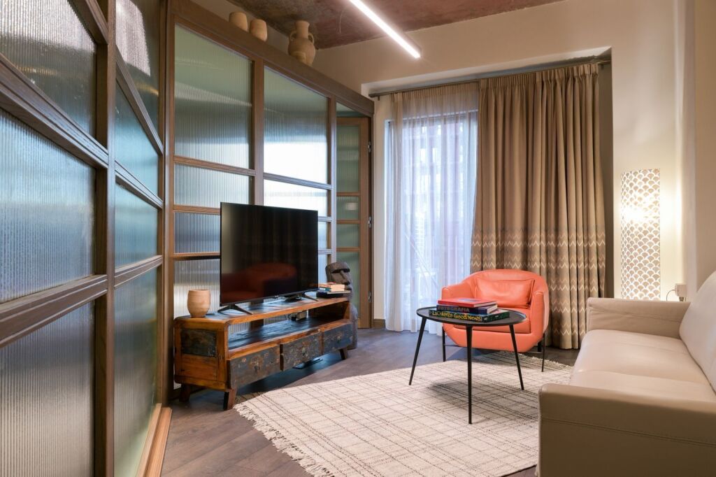 Apartament 1+1 plus parking me qera tek Tirana Garden Building