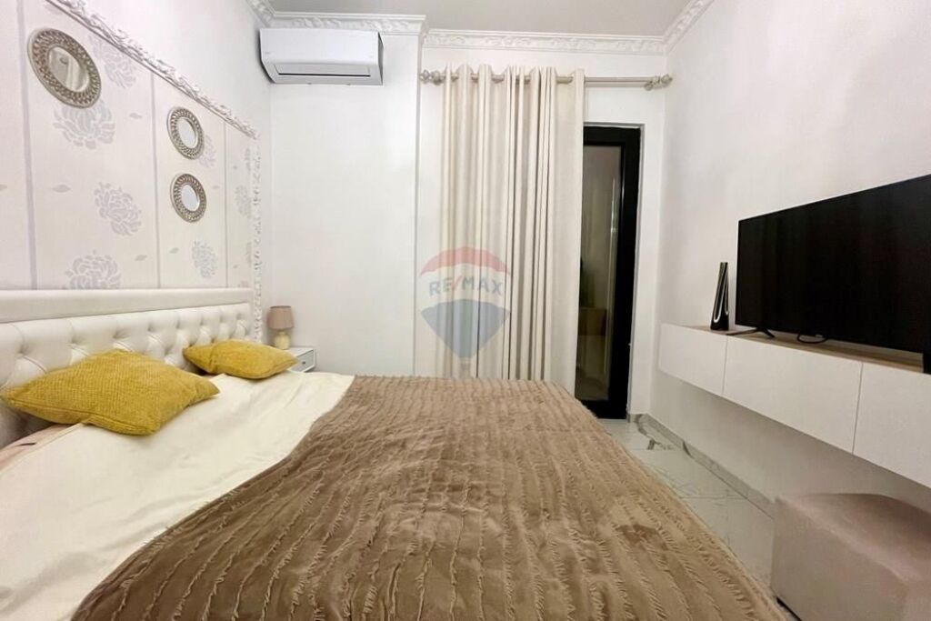 Apartment for rent, furnished 1+1 at Square 21