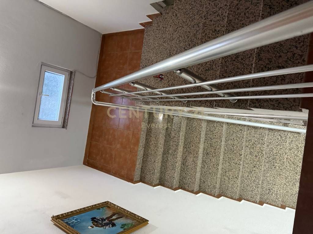 Villa for rent near Lake Farka