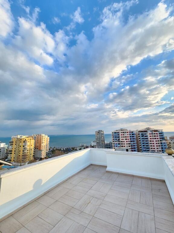 TRIPLEX + 2 GARAGE IN AFFITTO, VILA E ZOGUT, DURRES.
