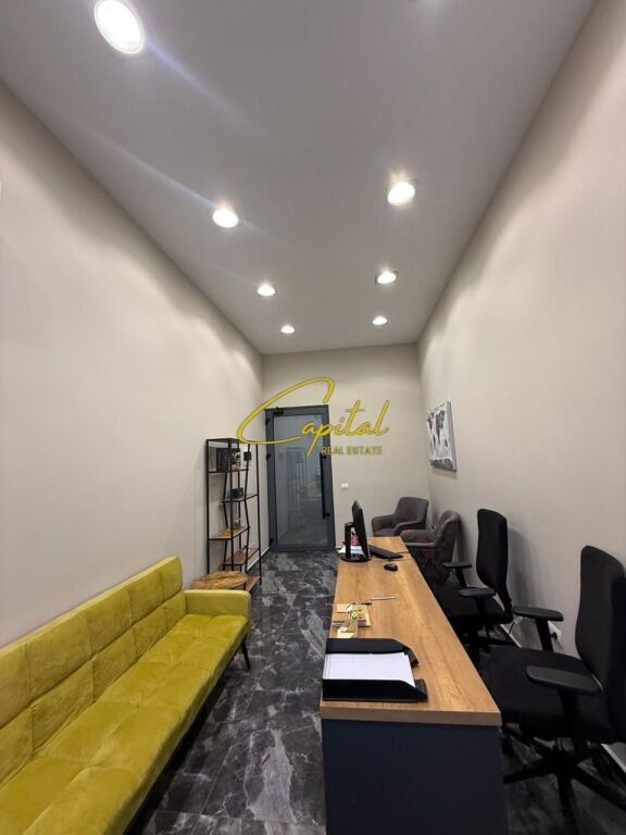 UFFICIO IN AFFITTO 20 M2 MERCATO CAM 40.000 LEKE