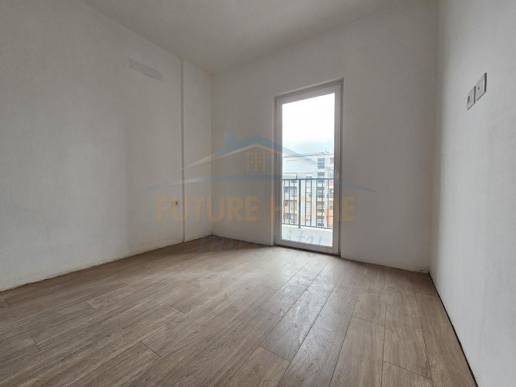 In vendita, Appartamento 2+1+2, Complesso Tirana Entry II, Tirana.