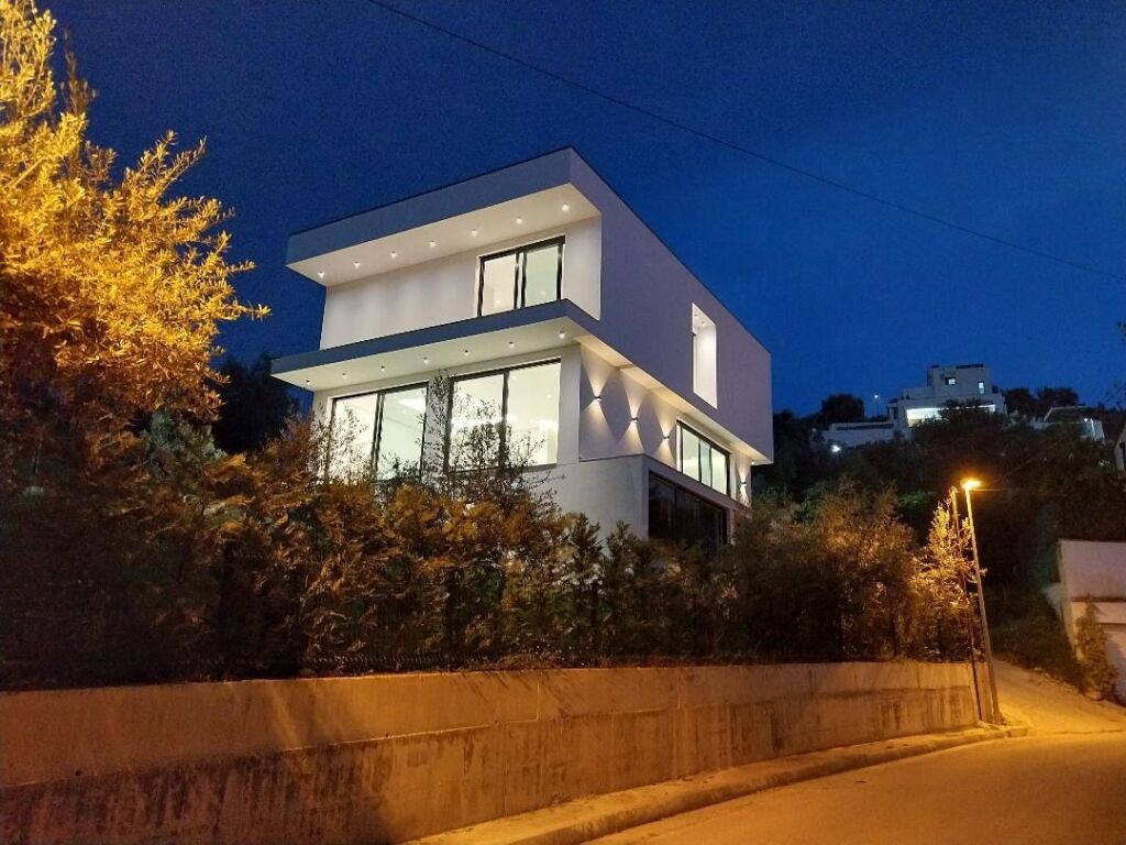 Villa di lusso in affitto presso il Lago Secco.