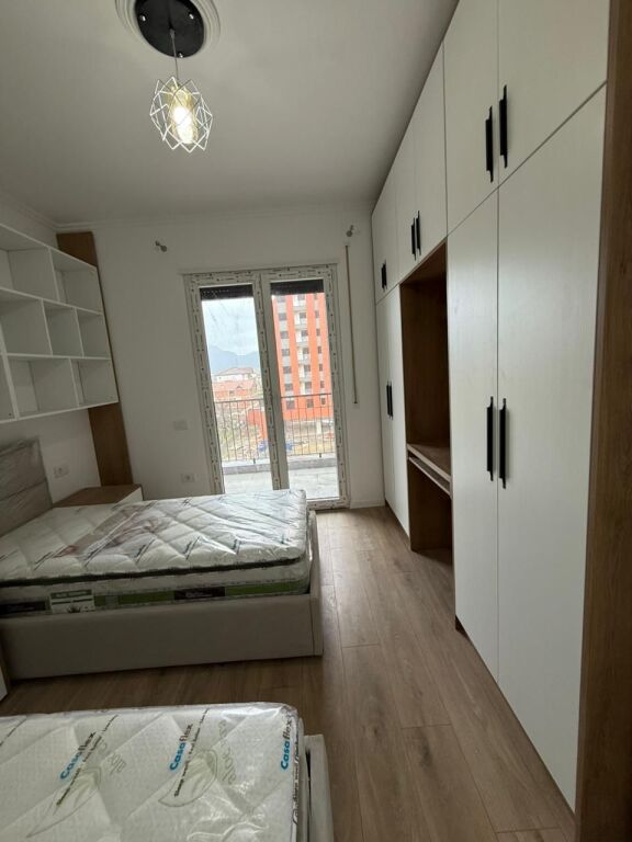Apartament me qera 2+1+ballkon