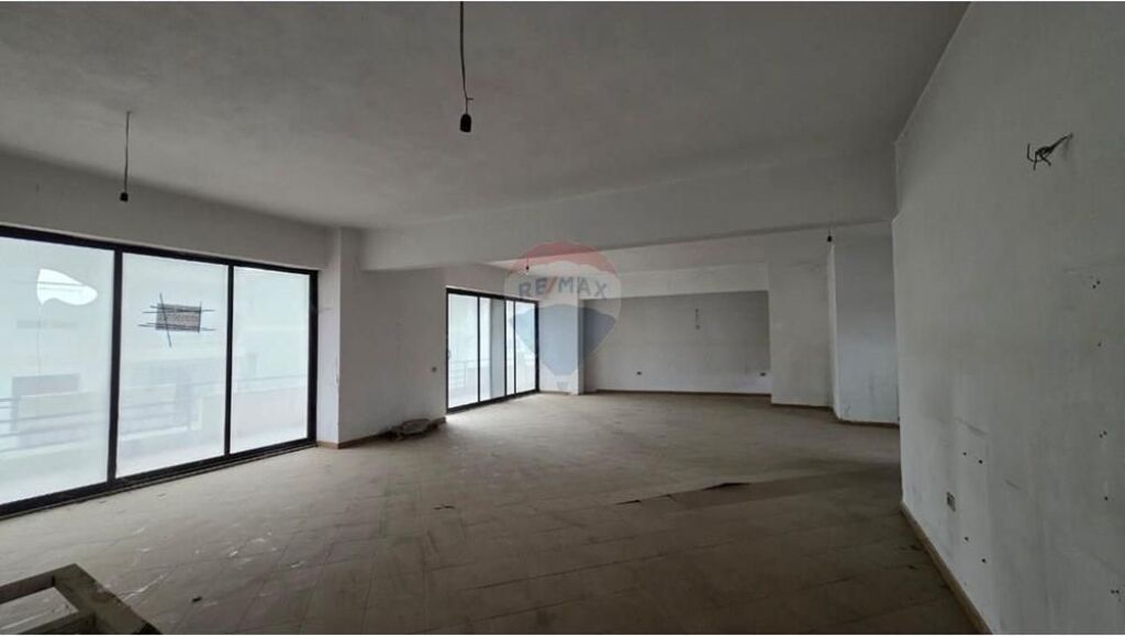 🏡 Villa – In Vendita – Via Ali Demi, Vlora