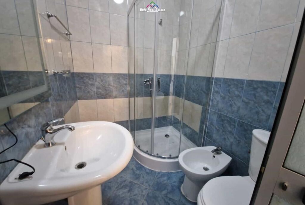 Appartamento in Affitto 1+1 a Myslym Shyr (ID B2101512) Tirana