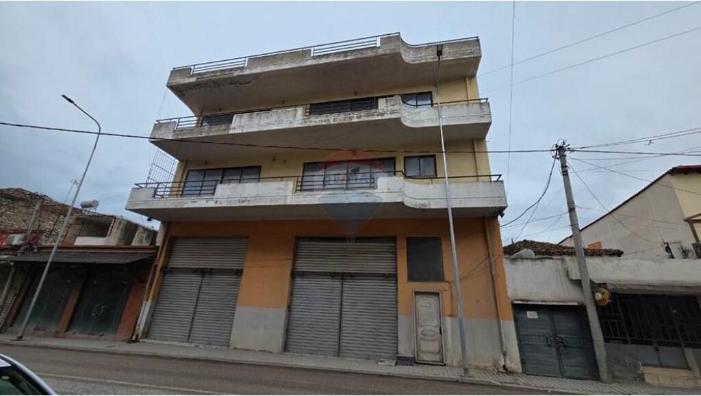 🏡 Villa – In Vendita – Via Ali Demi, Vlora