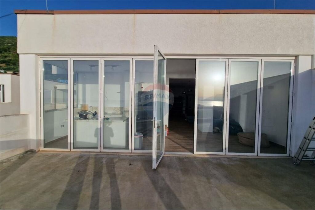 🏖️ Penthouse – Për Shitje | Lungo Mare, Vlorë