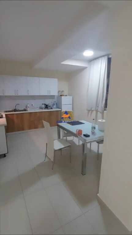 FOR RENT APARTMENT 2+1+BALCONY "IN FRONT OF THE NEW MATERNITY HOSPITAL IN BRRYL" 55,000 LEKE