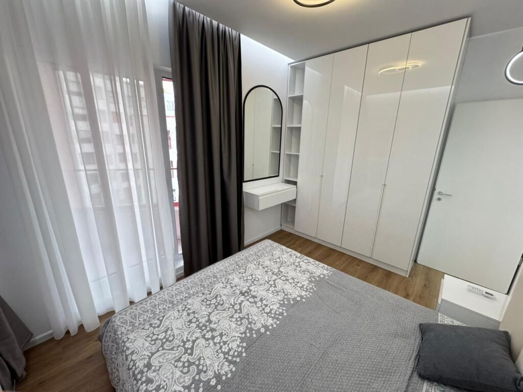 🏘️Si affittano due appartamenti 2+1 + Parcheggio 📍 Indirizzo: Ali Demi, Complesso Kadiu💰 Prezzo: 60.000 lek / mese 💰 Prezzo: 55.000 lek / mese SENZA PARCHEGGIO