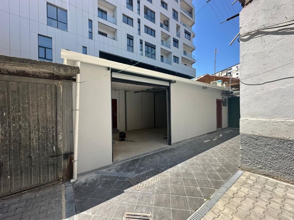 MAGAZZINO IN AFFITTO PRESSO VASIL SHANTO