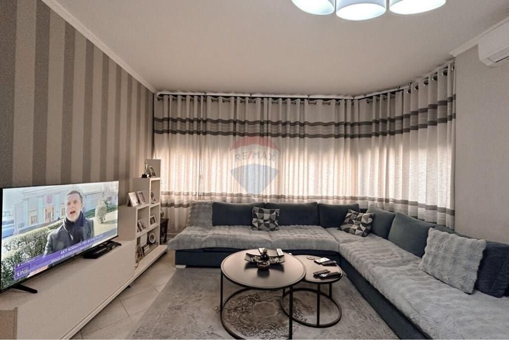 Apartment 2+1 for sale at Dry Lake, Tirana