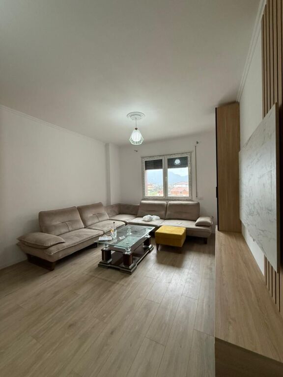 Apartament me qera 2+1+ballkon