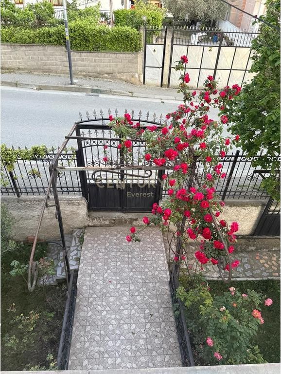 Villa for rent near Lake Farka