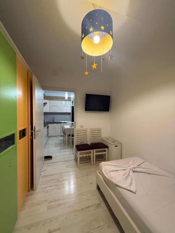 🏠 Jepet me qira Apartament 2+1+Bllk 📍21 Dhjetori, Kompleksi Magnet 💶 Çmimi: 620€/muaj