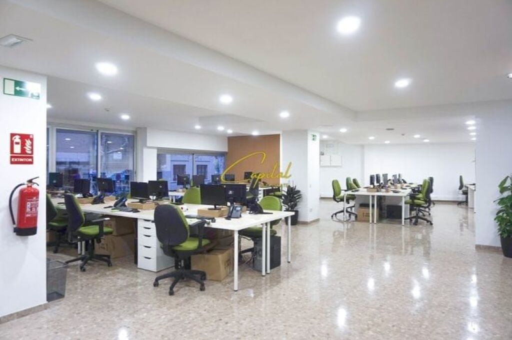 BUSINESS PREMISES FOR SALE 330 M2 KODRA E DIELLIT 660,000 EURO