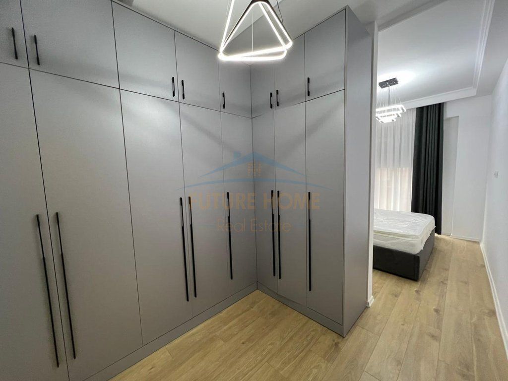Rent, Apartment 2+1+2, Siri Kodra Street, Tirana.
