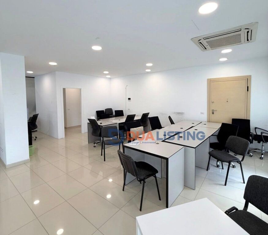OFFICE SPACE for rent at Delijorgji Complex!!