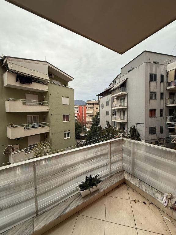 Rent, Apartment 1+1, Fresk, Tirana