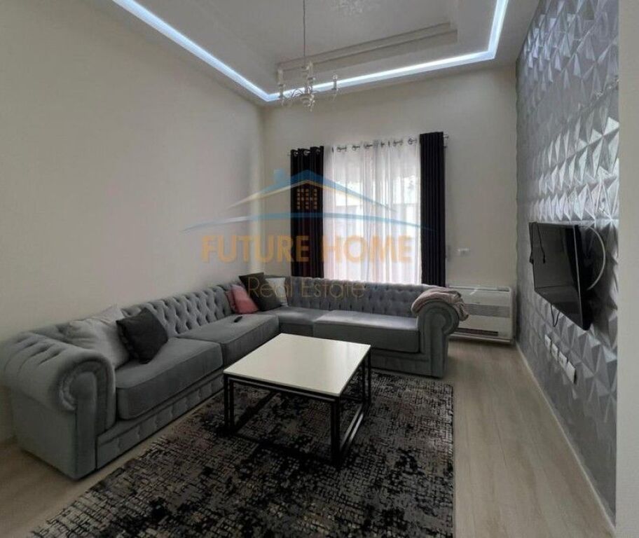 Rent, Apartment 2+1, Golden Park Complex, Tirana.