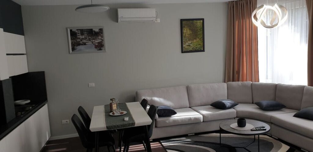 Casa in Affitto Piano Villa