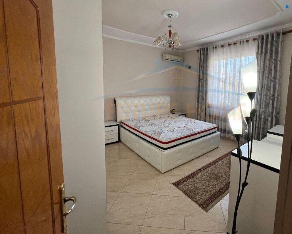 JEPET ME QERA APARTAMENT 1+1 FARMACIA 10