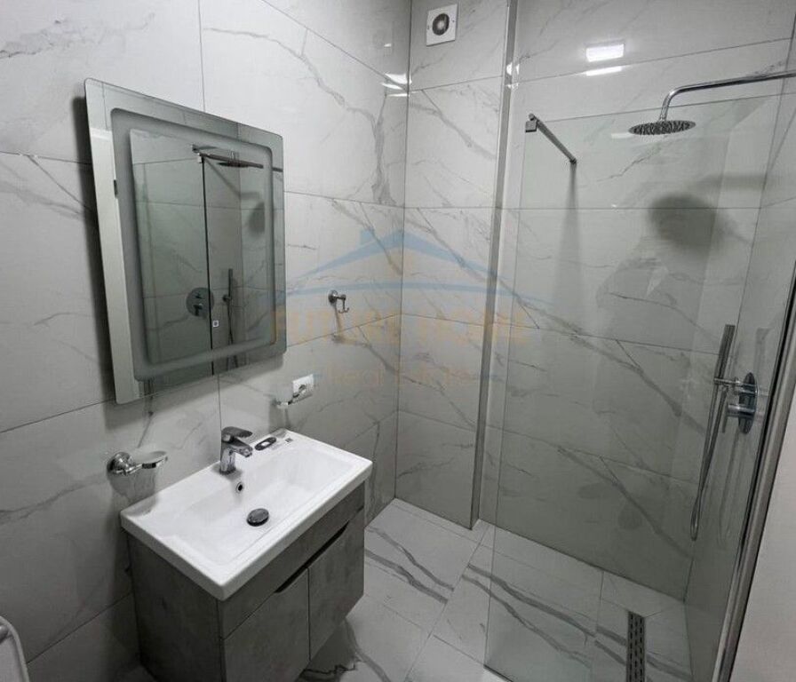 Affitto, Appartamento 2+1+2, Via Siri Kodra, Tirana.!!