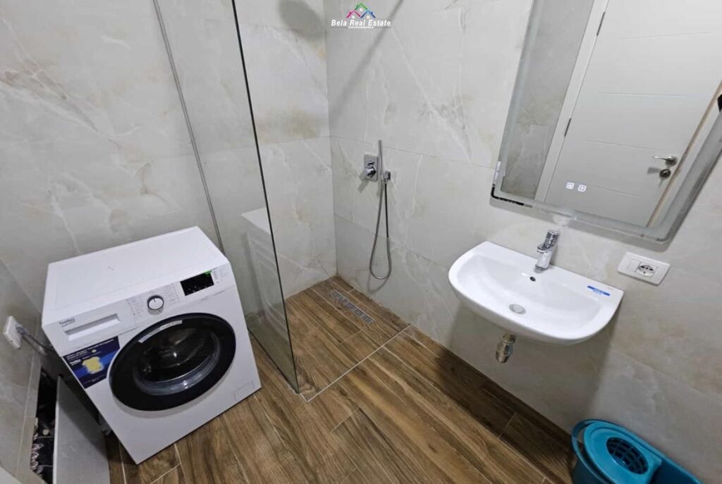 Appartamento In Affitto 1+1 Al Complesso ASL 2 (ID B210624) Tirana
