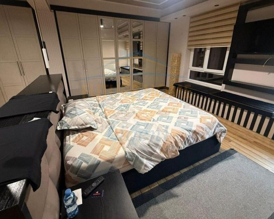 Qera, Apartament 3+1+2, Myslym Shyri, Tiranë.!!