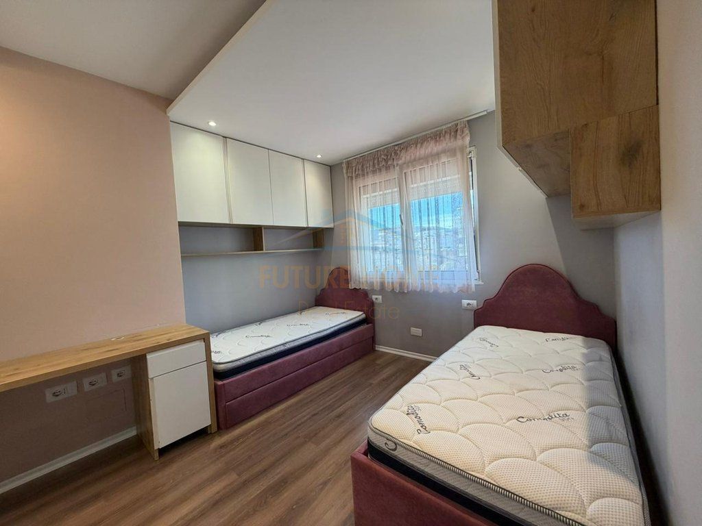 Affitto, Appartamento 2+1, Piazza Willson, Tirana.