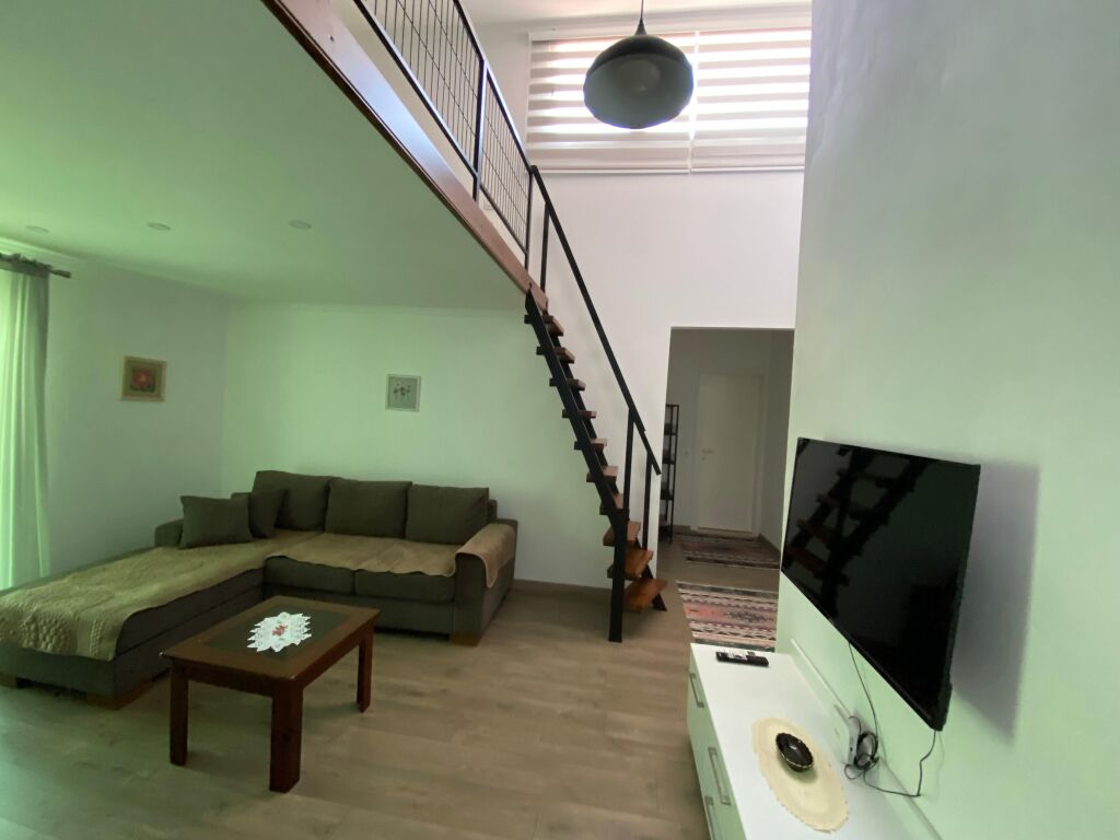 📌Apartment 1+1 for Rent on Durrës Street!