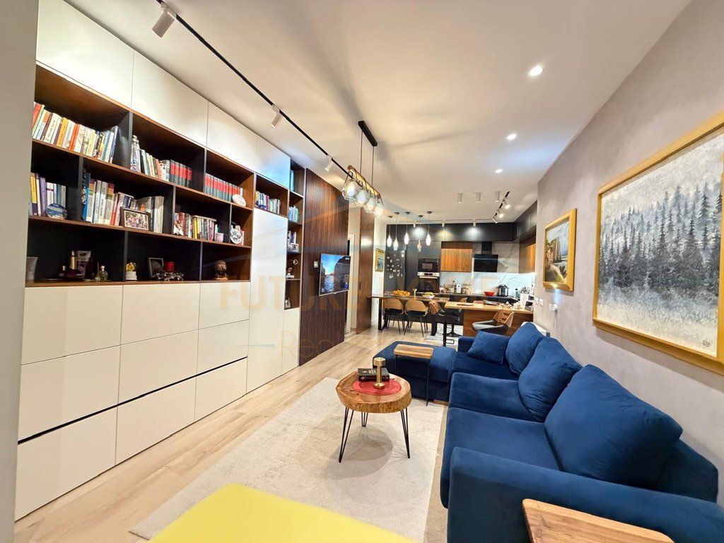 Shitet Duplex ne Rezidencen Kodra e Diellit, Tirane