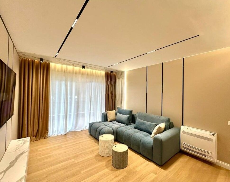 APARTAMENT PER QIRA 2+1+2 me 2 POSTE PARKIMI,TEK LIQENI I THATE